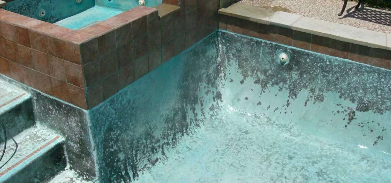 stop winter pool stains