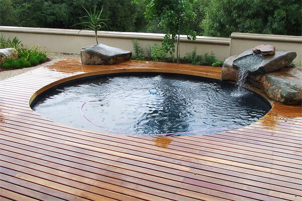 Image via paseoner.com Pool Design Style: Zen