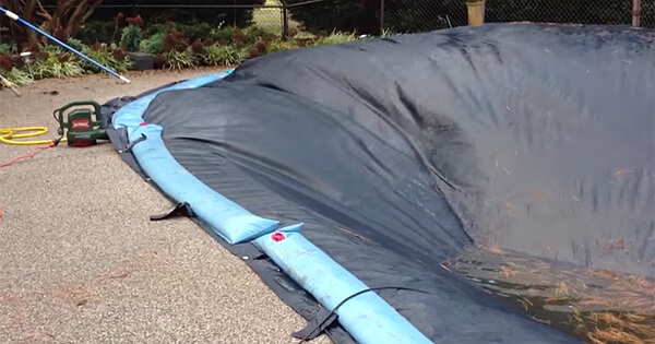 Removing Leaves From Winter Pool Covers, How To Take Winter Cover Off Above Ground Pool