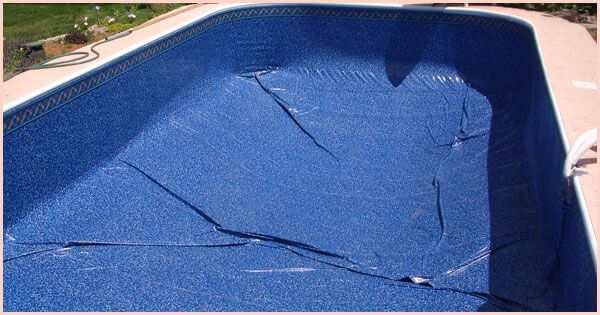 Pool wrinkles caused by water loss in the pool