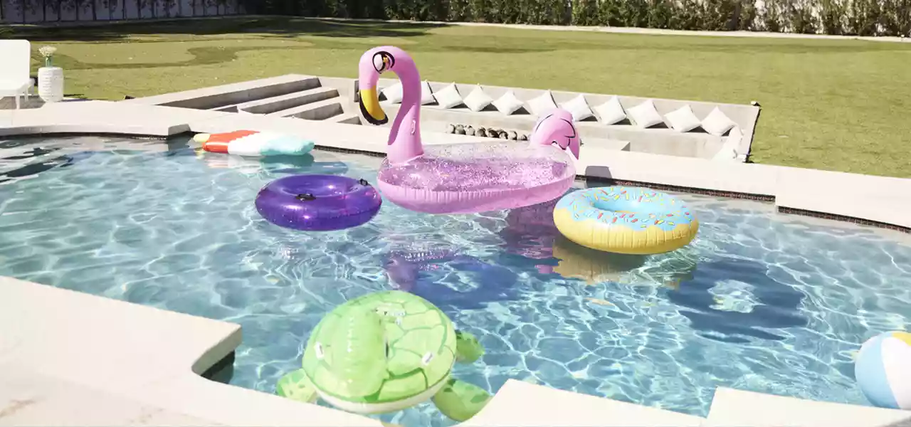 The Ultimate Guide to Cleaning Your Pool After a Pool Partythumbnail image.